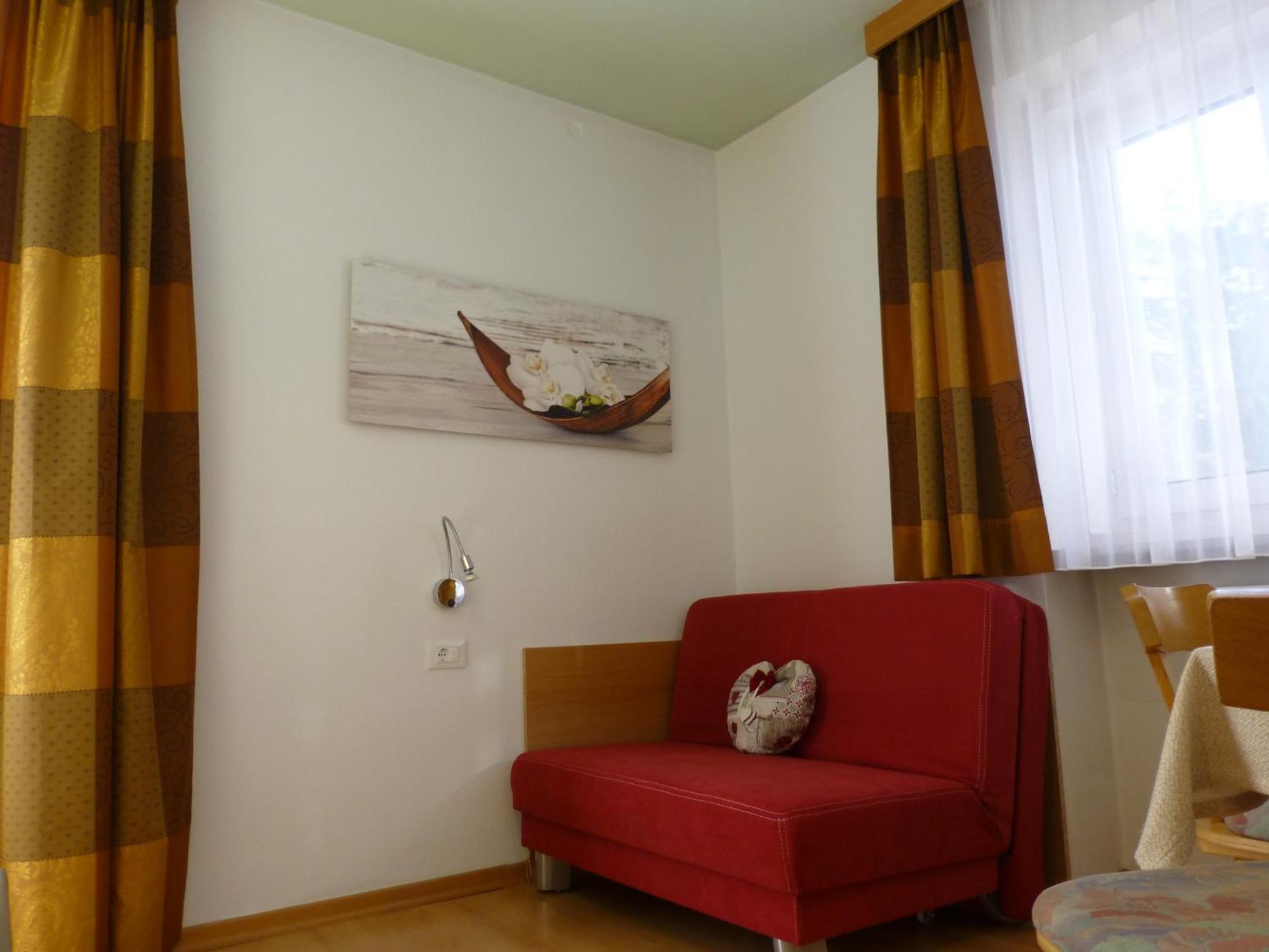 Garni Helfer Dobbiaco Exterior foto